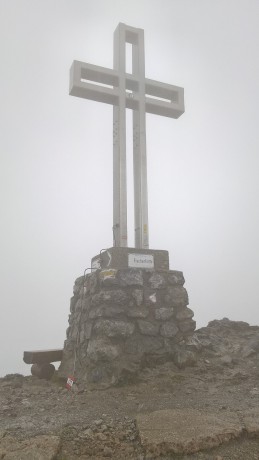 23. Schneeberg - vrcholový kríž