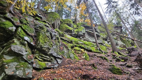 013_Klokočovské skálie