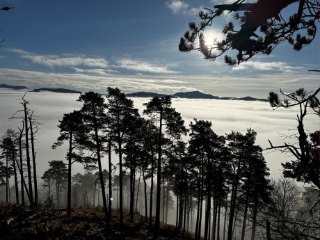 035_pohľad z Málenice na Strážov