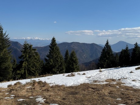 018_Tatry a Choč z Medzirozsutcov