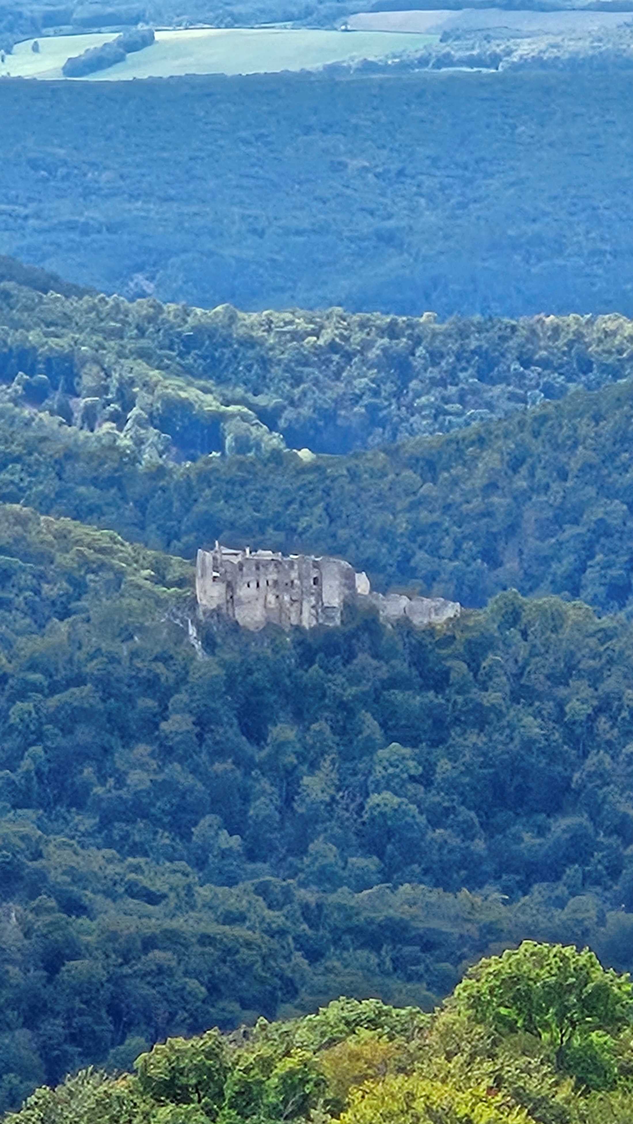 017_Uhrovský hrad z Rokoša