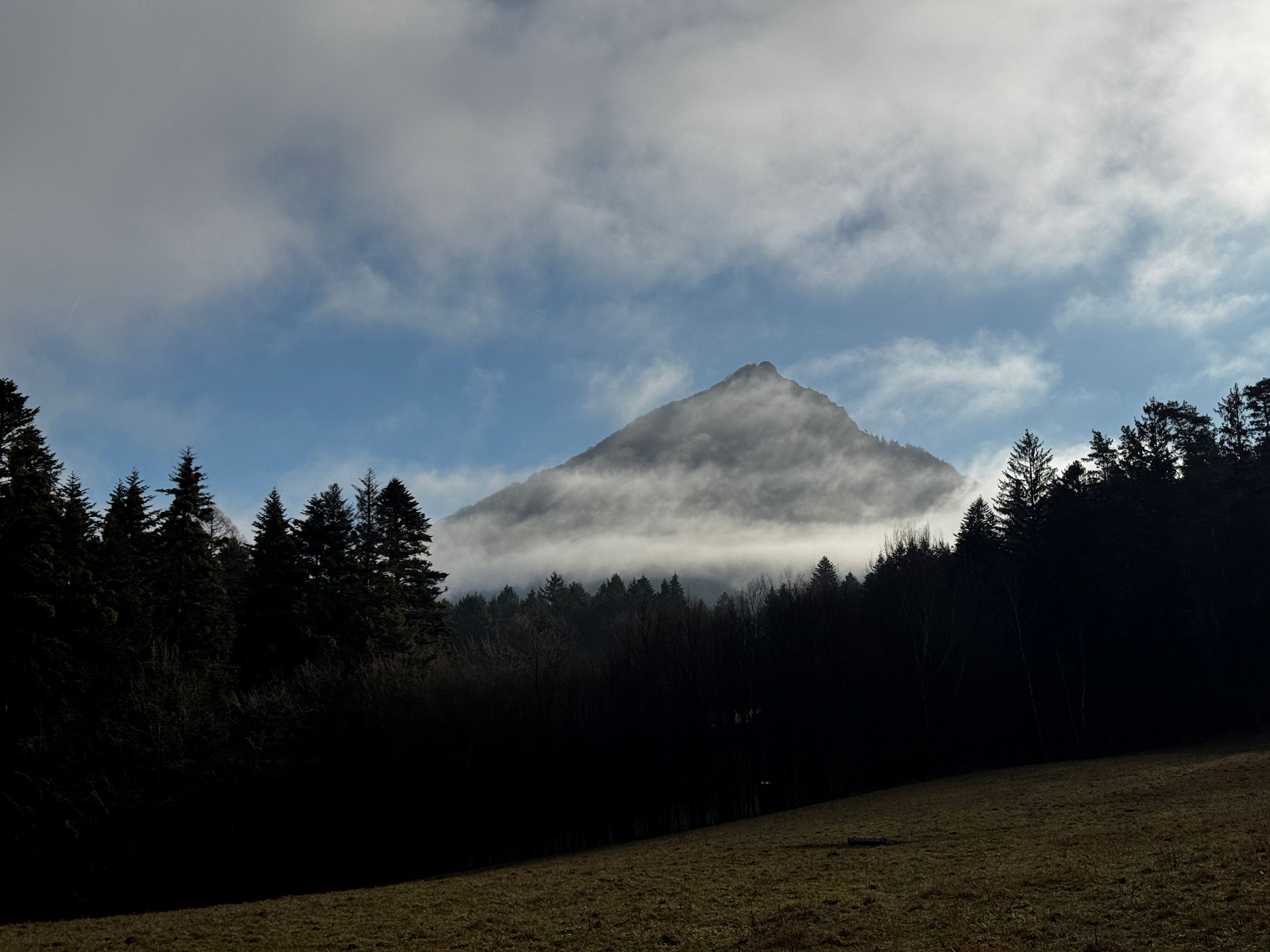 026_Vápeč za nami_Oblačnosť sa dvíha