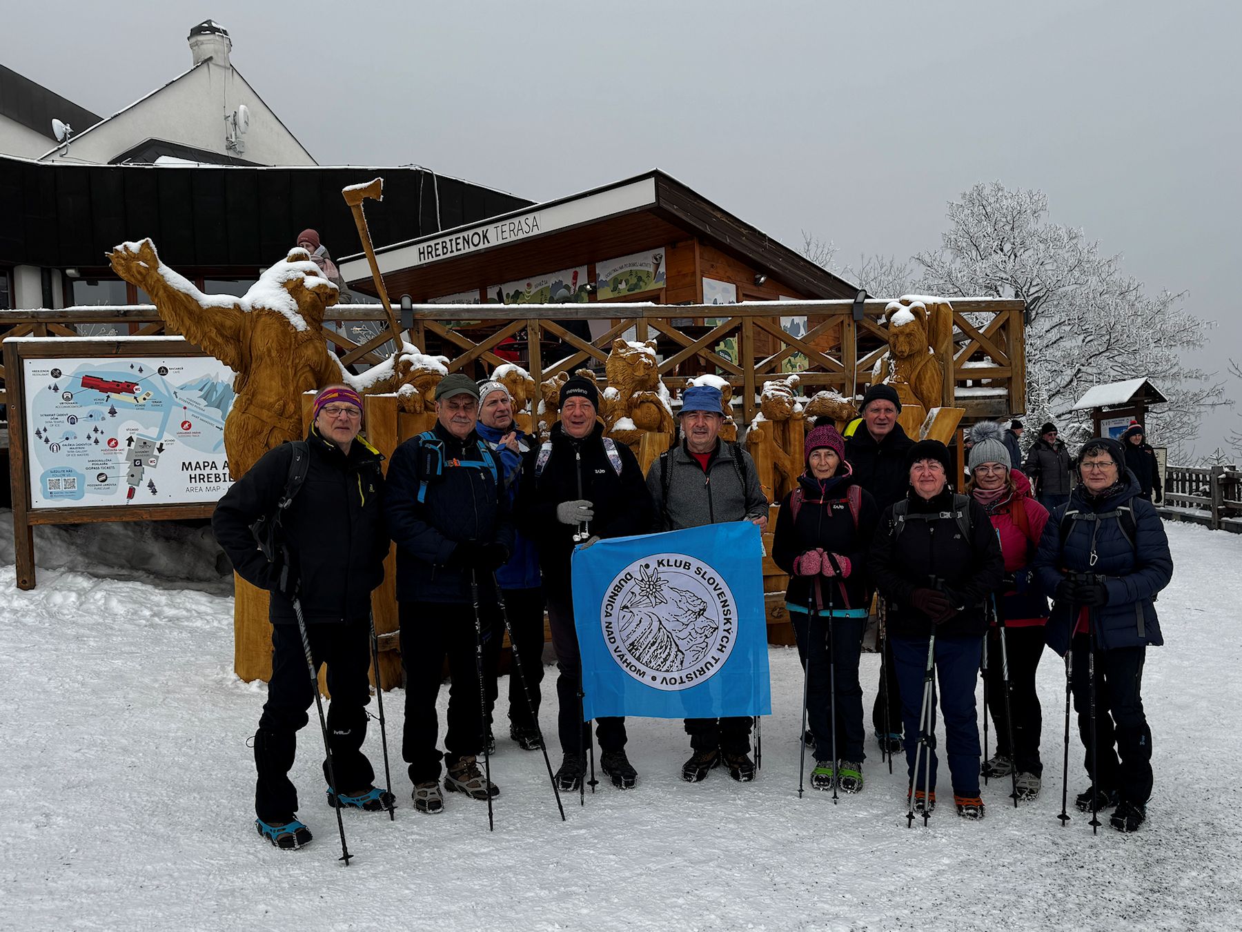 013_skupinová fotka na Hrebienku